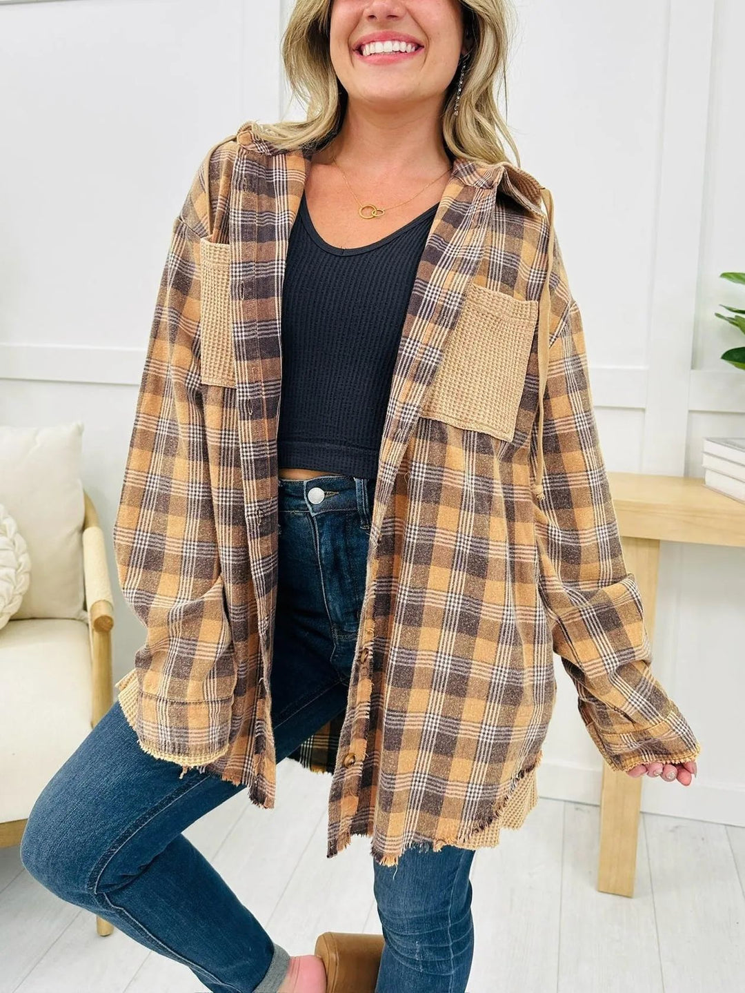 Chemise Veste à Carreaux Oversized pour Femmes avec Détails Frangés Levoire