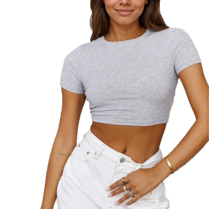 T-shirt court ajusté pour femme avec élégante encolure ronde Levoire