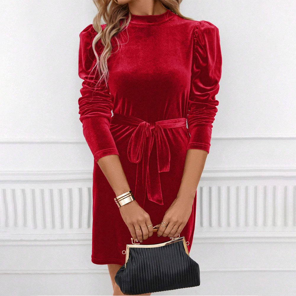 Robe mini en velours élégante pour femmes avec ceinture en nœud et manches bouffantes sophistiquées Levoire