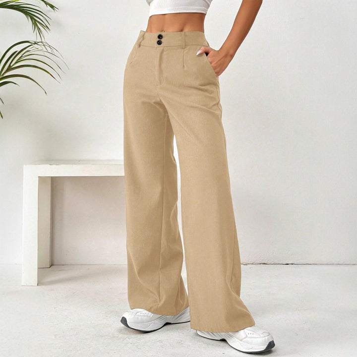 Pantalons larges décontractés pour femmes avec taille haute et élégants détails de boutons Levoire