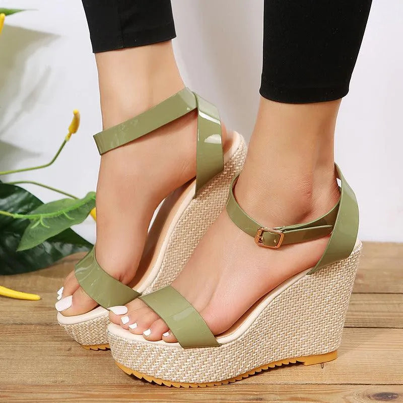 Levoire | Sandales en lin tissées en chanvre avec paille Vert clair