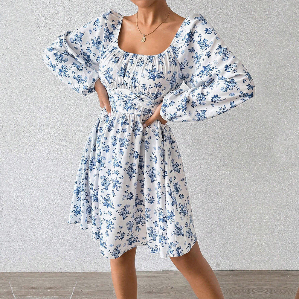 Robe d'été pour femmes avec accents floraux et manches longues Levoire