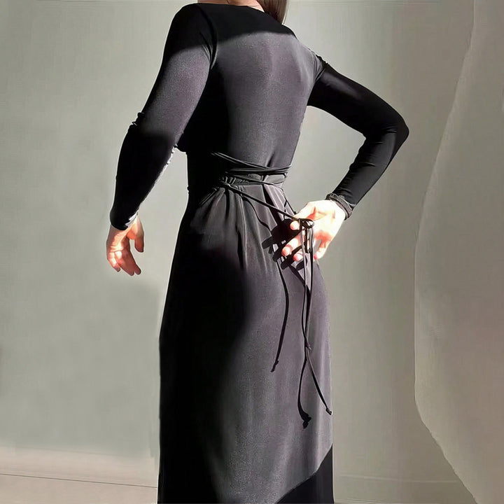 Robe midi élégante pour femmes avec décolleté en V profond et manches longues Levoire