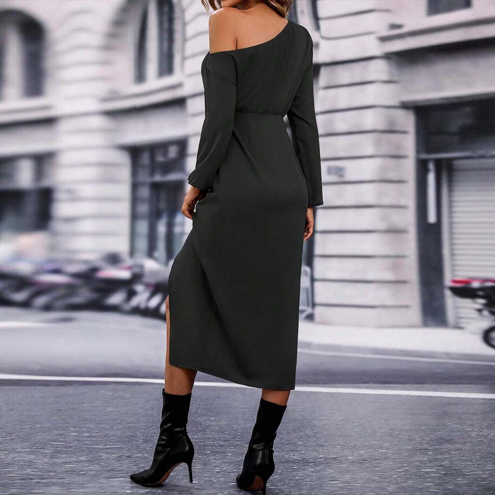 Robe portefeuille pour femmes avec encolure asymétrique et taille élégante Levoire