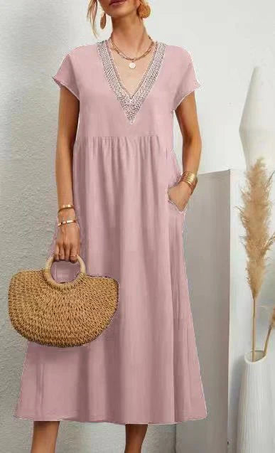 Levoire | Robe à manches courtes avec décolleté en V pêche