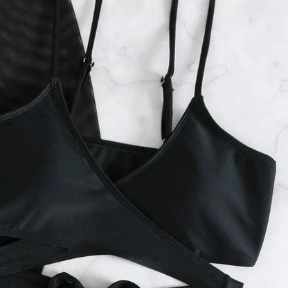 Levoire | Ensemble de maillot de bain trois pièces avec revêtement de plage