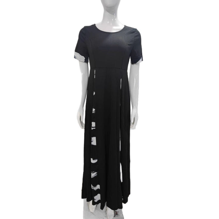 Levoire | Robe longue à encolure ronde à mi-taille avec grande jupe tendance noir