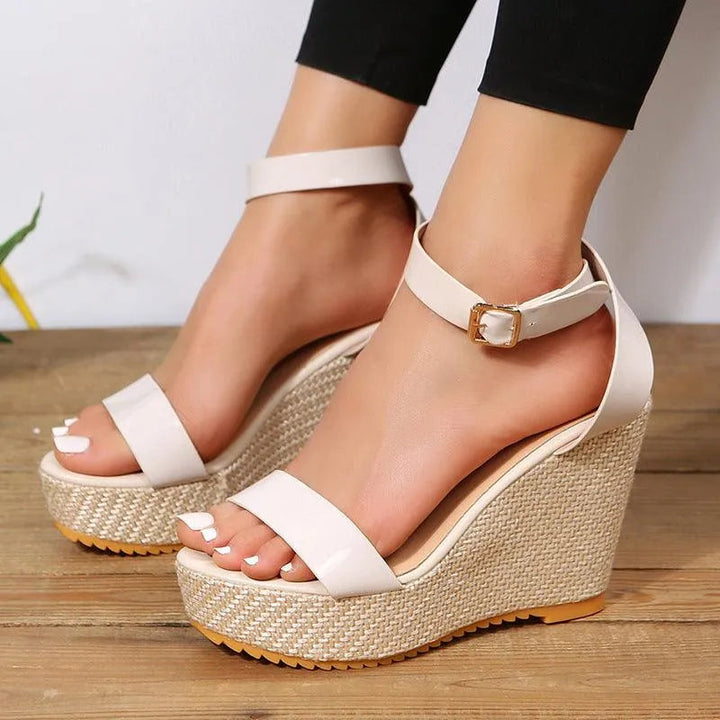 Levoire | Sandales en lin tissées en chanvre avec paille OFF White