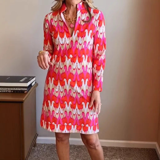 Robe chemise pour femmes avec motif moderne et coupe élégante Levoire