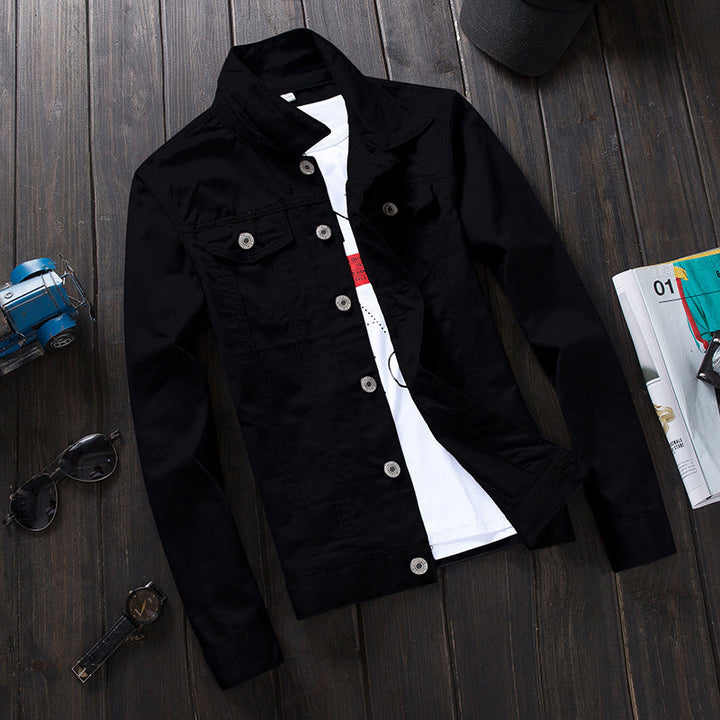 Veste en denim légèrement cintrée pour femme avec des détails à la mode Levoire