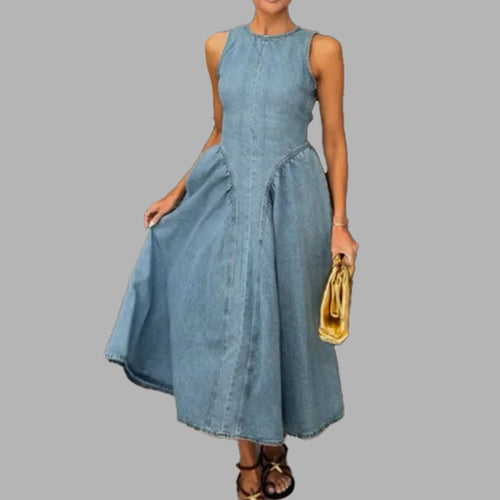 Robe maxi en jeans pour femmes avec coupe moderne et ligne A Levoire