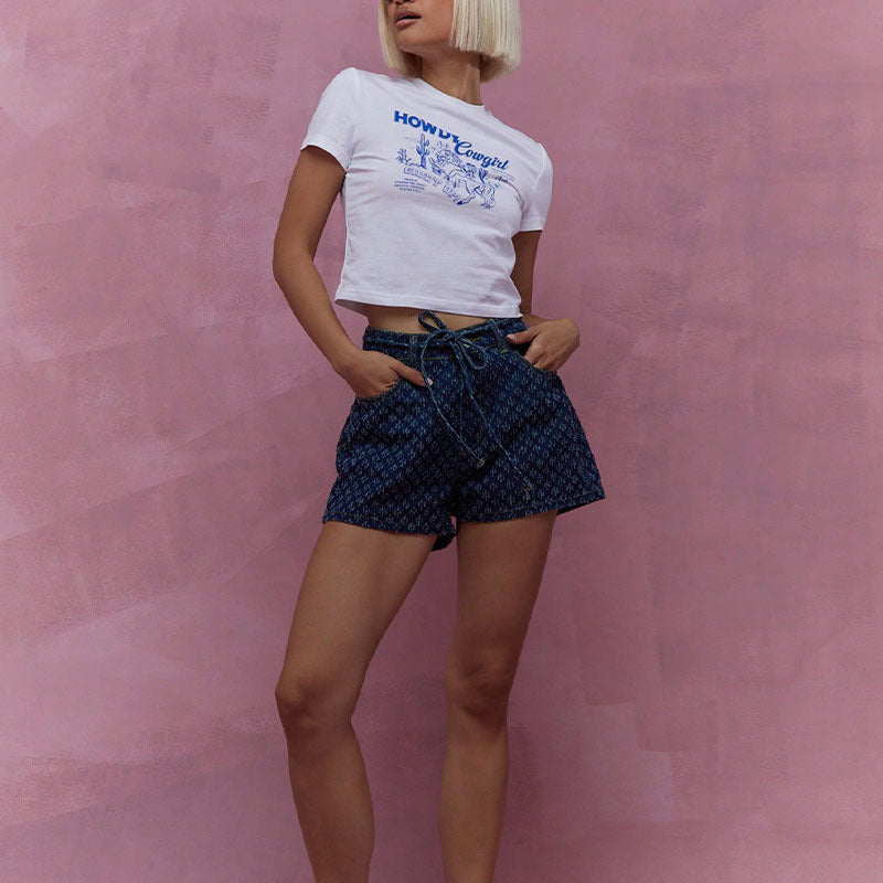 Shorts en denim pour femmes avec taille ajustable et coupe décontractée Levoire