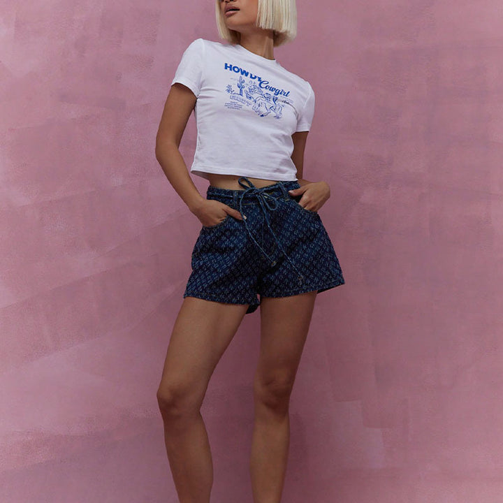 Shorts en denim pour femmes avec taille ajustable et coupe décontractée Levoire