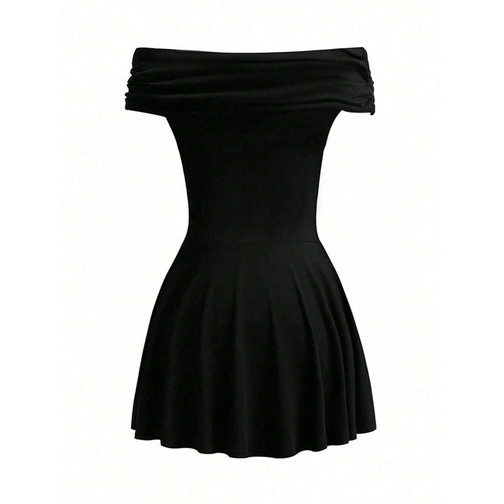 Robe Mini Femme Sans Épaules avec Détail Élégant en Enveloppement Levoire