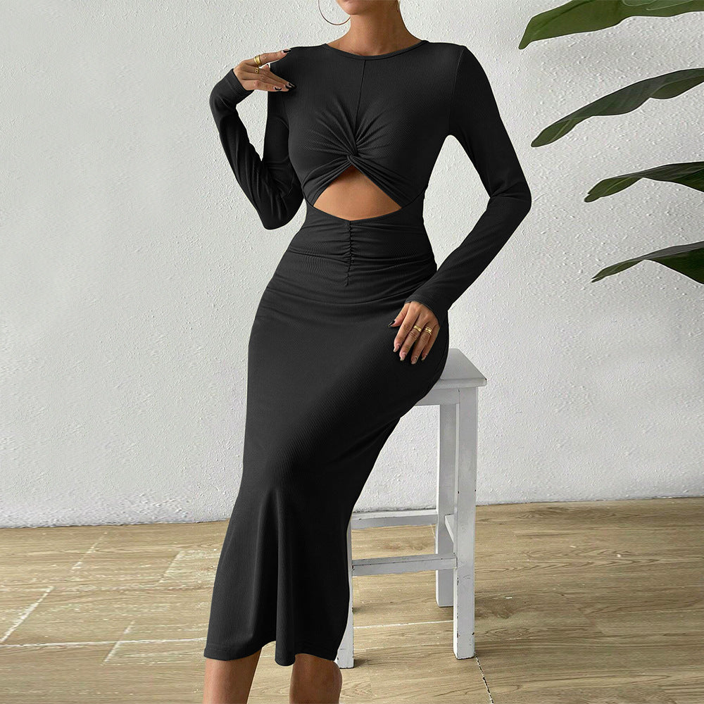 Robe midi pour femme avec des détails de volants complexes et des découpes sexy Levoire