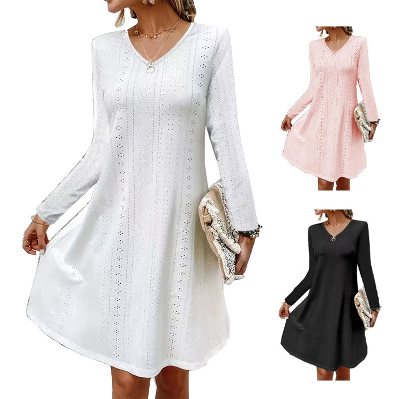 Levoire | Robe en jacquard à encolure en V décolletée pour femmes avec manches longues