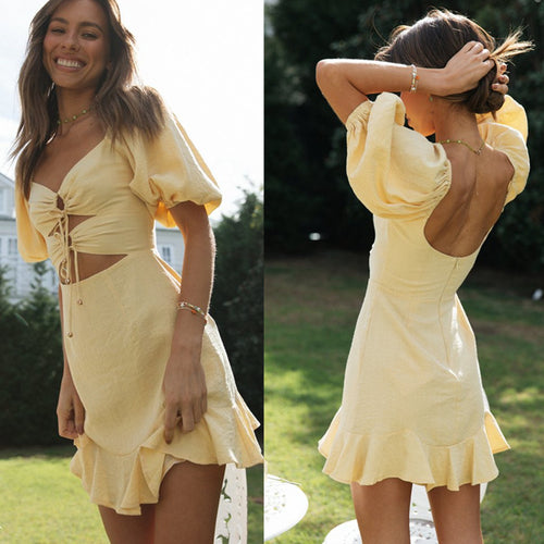 Robe mini découpée pour femmes avec ourlet à volants et détails de lacets Levoire