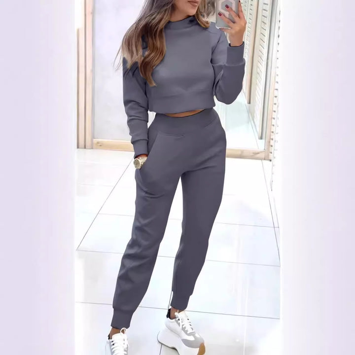 Ensemble sportif pour femmes en coton confortable avec un haut court élégant et une taille élastique Levoire