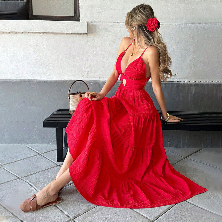 Robe maxi pour femmes avec des détails découpés séduisants et une silhouette fluide Levoire
