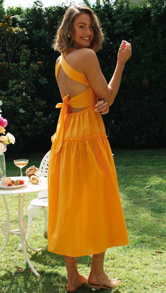 Robe maxi femme avec décolleté dans le dos et nœuds sur les côtés Levoire