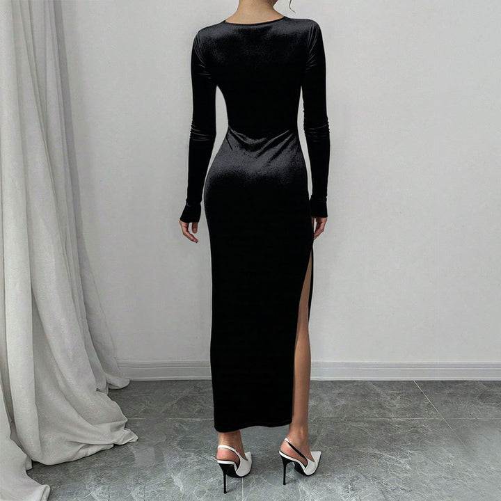 Robe maxi en velours pour femmes avec décolleté en V profond et fente élégante Levoire