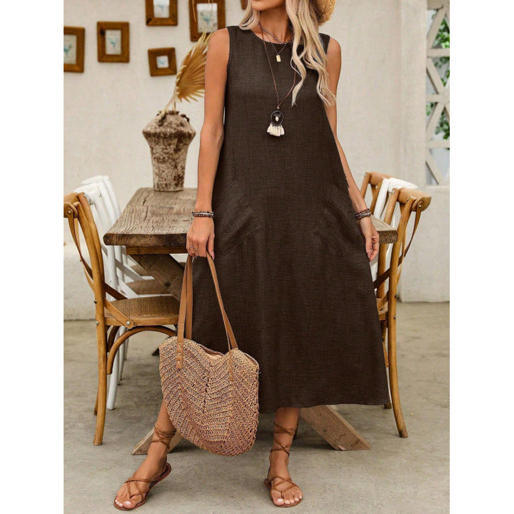 Levoire | Robe unie à col rond sans manches Marron foncé