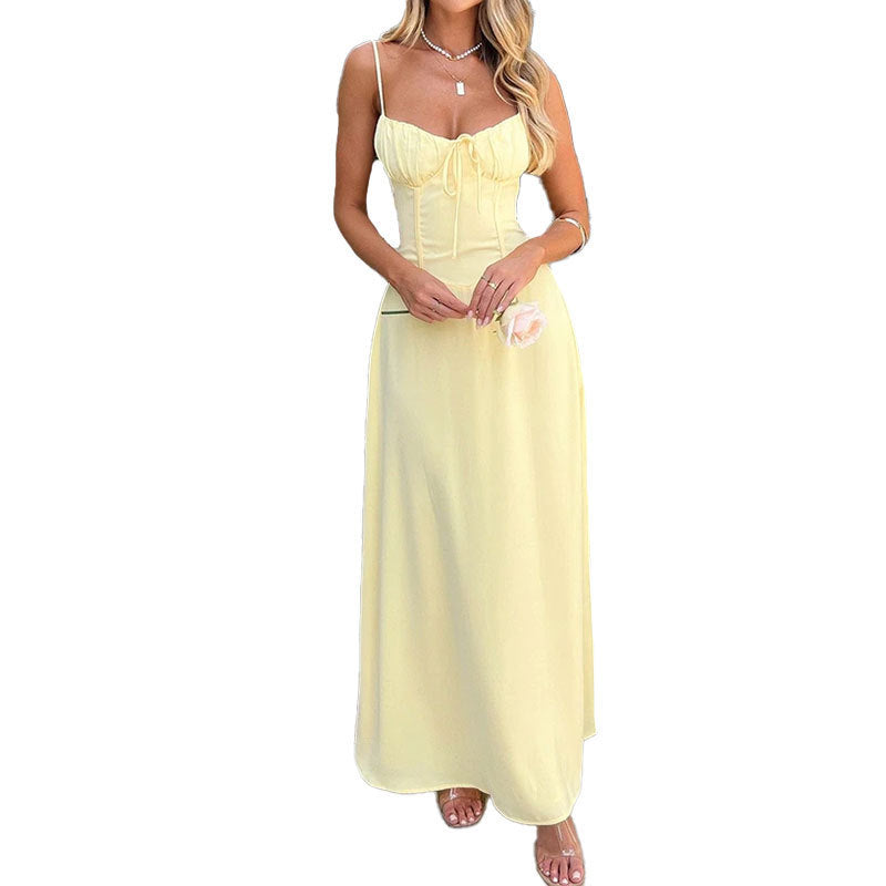 Robe maxi pour femme avec des bretelles spaghetti ajustables et un joli ruche Levoire
