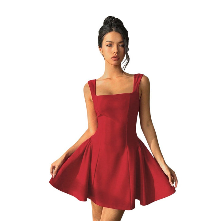 Robe femme avec coupe ajustée et décolleté carré élégant Levoire