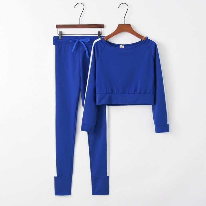 Ensemble de loungewear sportif pour femmes avec top court et pantalons ajustés Levoire