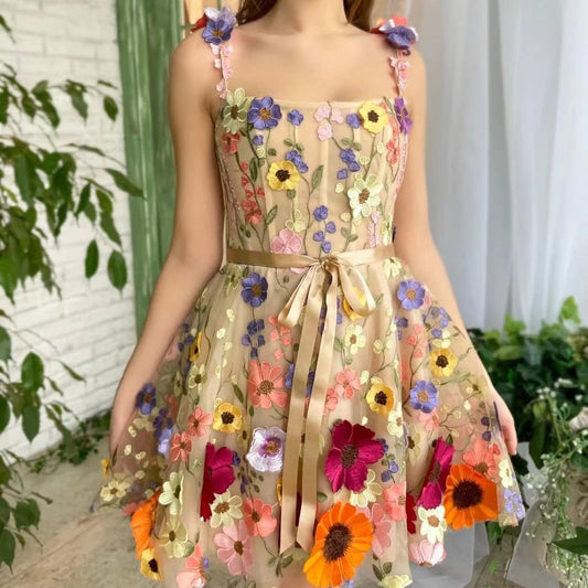 Levoire | Chic Flower Broderie Bodycon Sexy Robe