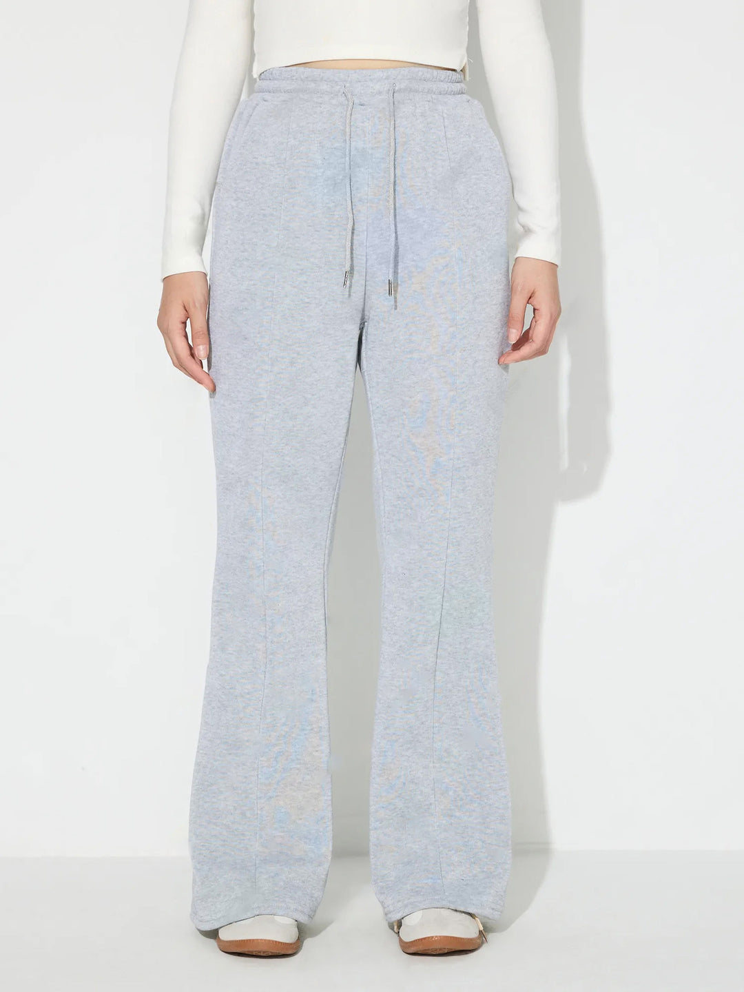 Pantalons décontractés amples pour femmes au style urbain avec taille élastique et poches pratiques Levoire