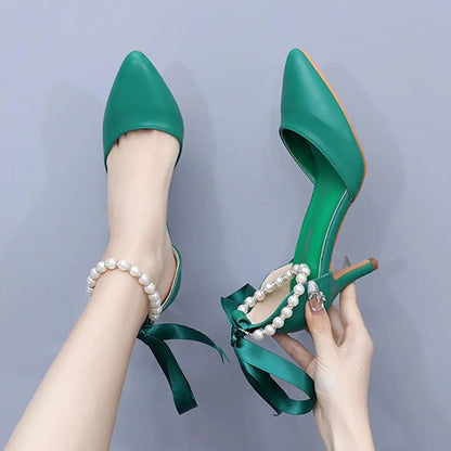 Levoire | Chaussures élégantes avec des perles et une boucle