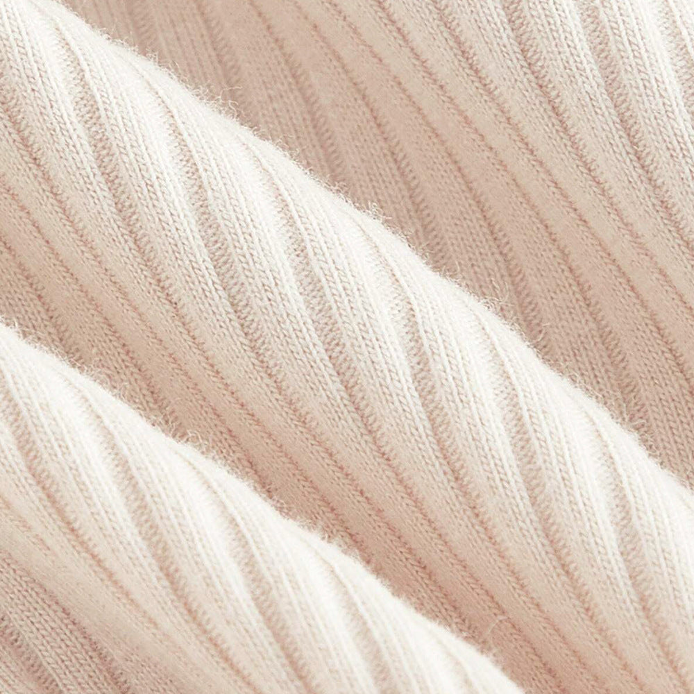 Haut décontracté pour femmes avec des éléments de gathering raffinés et un décolleté carré Levoire