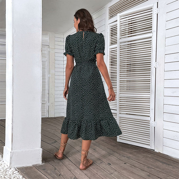 Robe d'été à pois pour femmes avec détails en volants et coupe cintrée Levoire