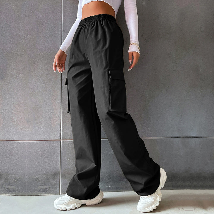 Pantalons cargo pour femmes avec une coupe flatteuse et des poches pratiques Levoire