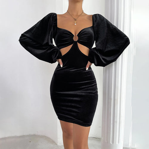 Robe de cocktail pour femme avec une coupe flatteuse pour la silhouette et des manches bouffantes élégantes Levoire