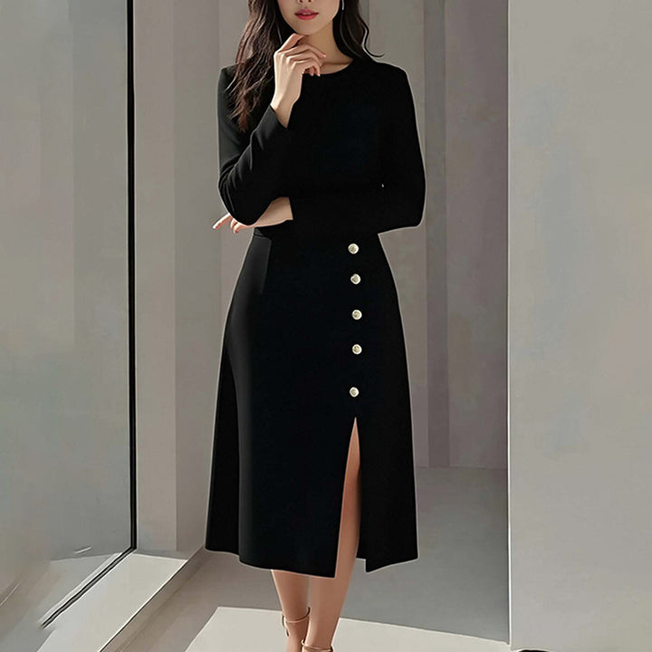 Robe Midi Élégante pour Femmes avec Détail de Bouton et Fente Latérale Levoire