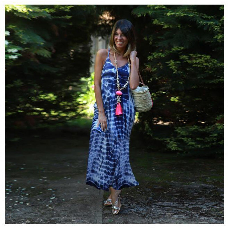 Robe maxi pour femme avec un design tie-dye tendance et un décolleté en V flatteur Levoire
