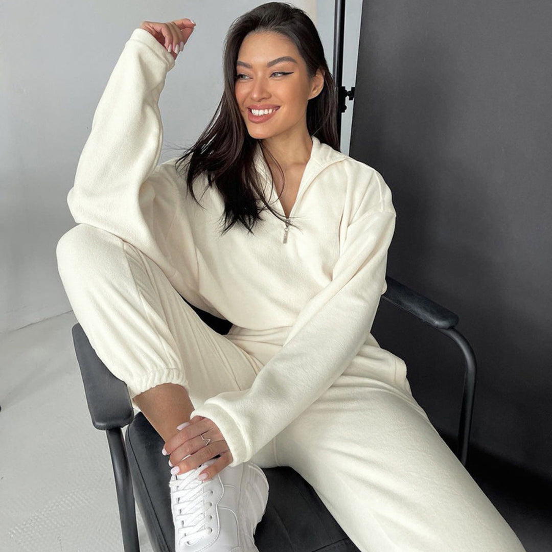 Levoire | Sweat à capuche pratique et pantalon Blanc
