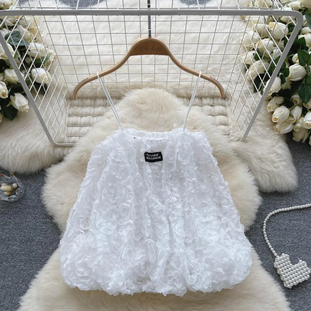 Levoire | Haut court avec des fleurs en 3D Blanc Taille libre