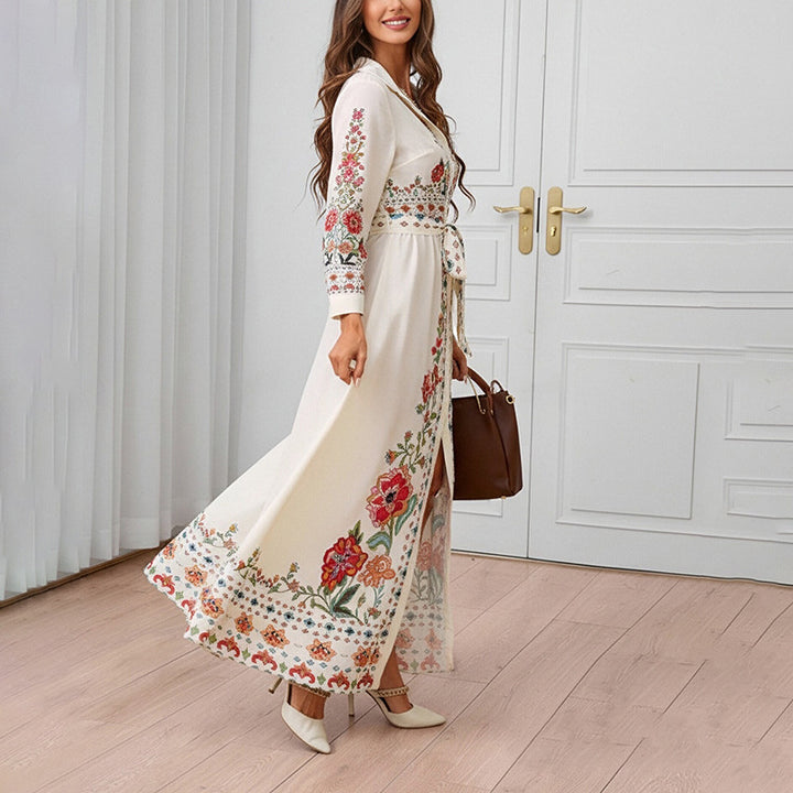 Blouse femme - Maxidress avec un motif brodé complexe Levoire