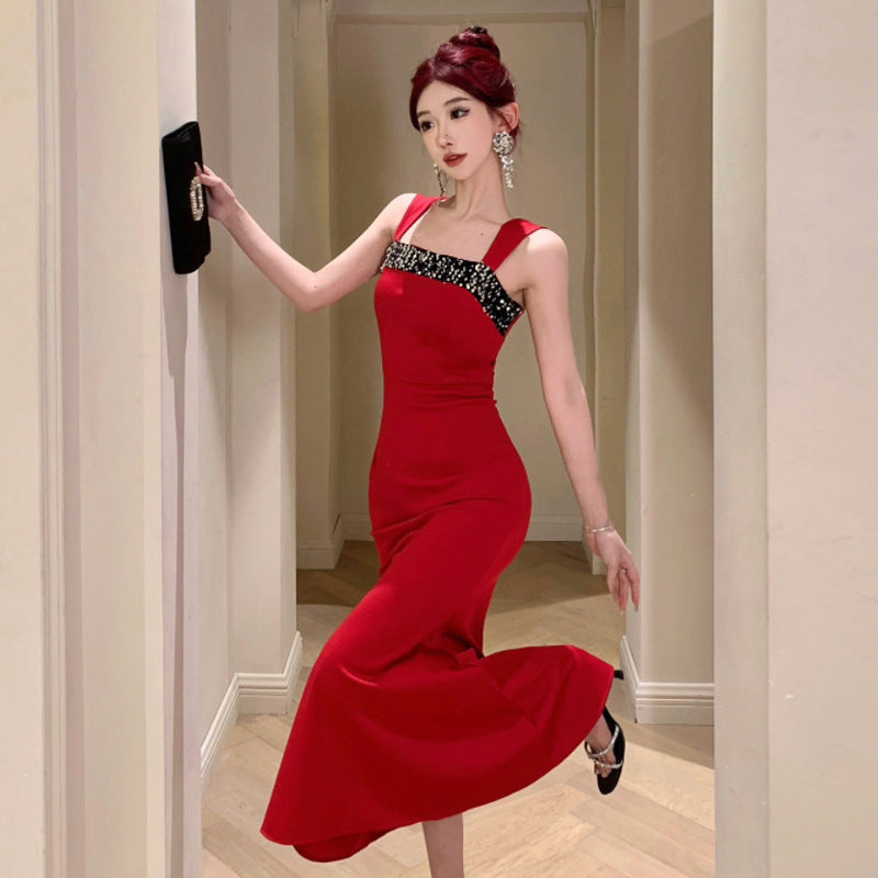 Levoire | Imprimé à pois Paillettes Taille carrée Robe à bretelles Rouge vin