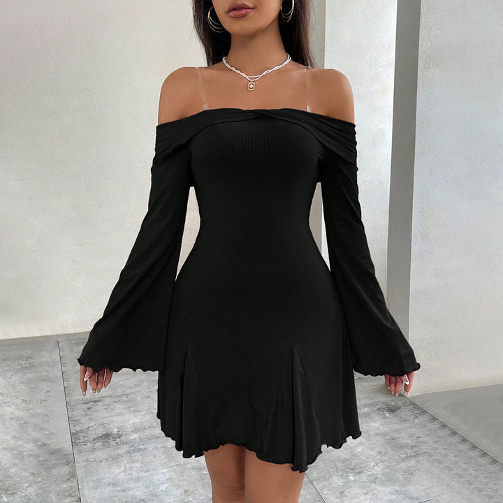 Robe mini décontractée à décolleté bardot pour femmes avec des manches à volants élégants et un design tendance Levoire