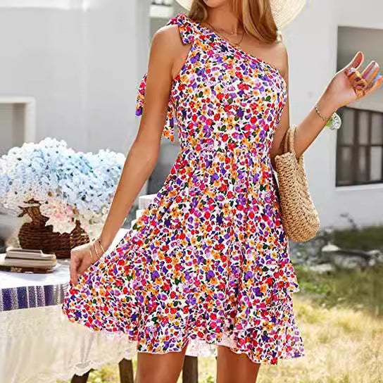 Robe longue unilatérale pour femmes avec accents floraux Levoire