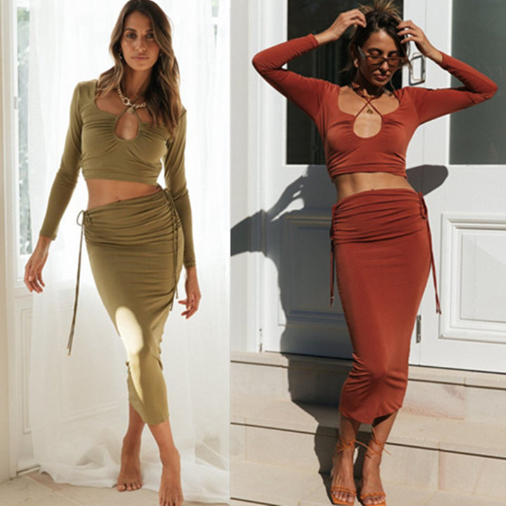 Ensemble Femme en Deux Pièces avec Détails de Lassage Raffinés et Accents Moulants Levoire