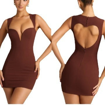 Levoire | Robe à col en V, profondément froncé, mettant en valeur les hanches mini robe