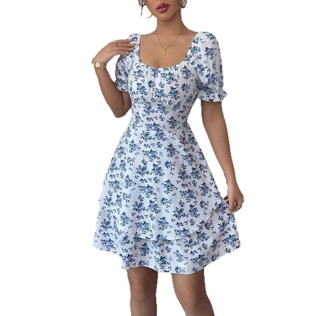 Robe mini imprimée de fleurs pour femmes avec des manches bouffantes volumineuses et un ourlet swing