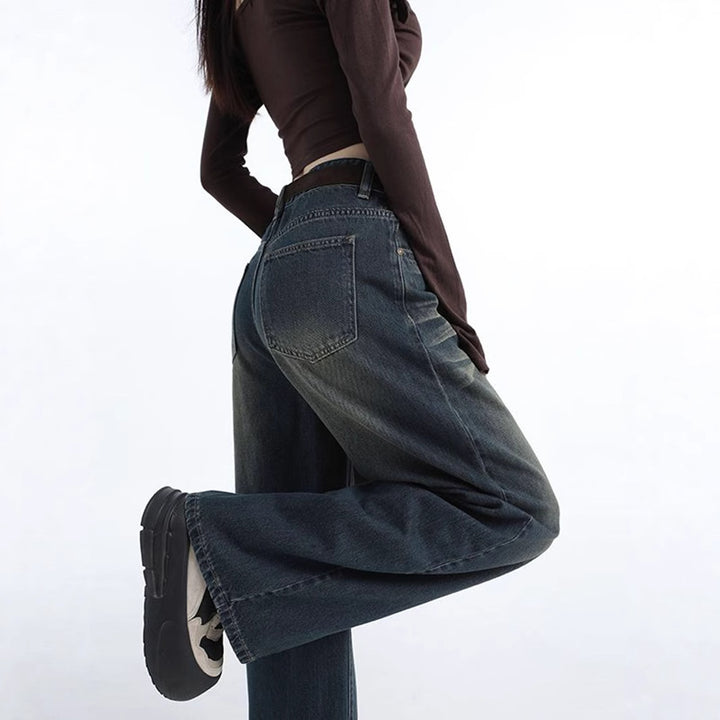 Jean large coupe pour femmes avec taille haute et lavage à la mode Levoire