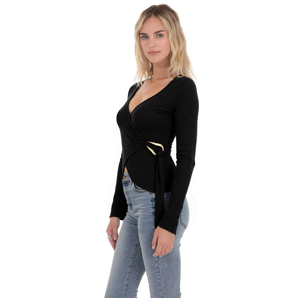 Chemisier Femme à Enveloppe avec Manches Longues et Détails Ruffles Élégants Levoire