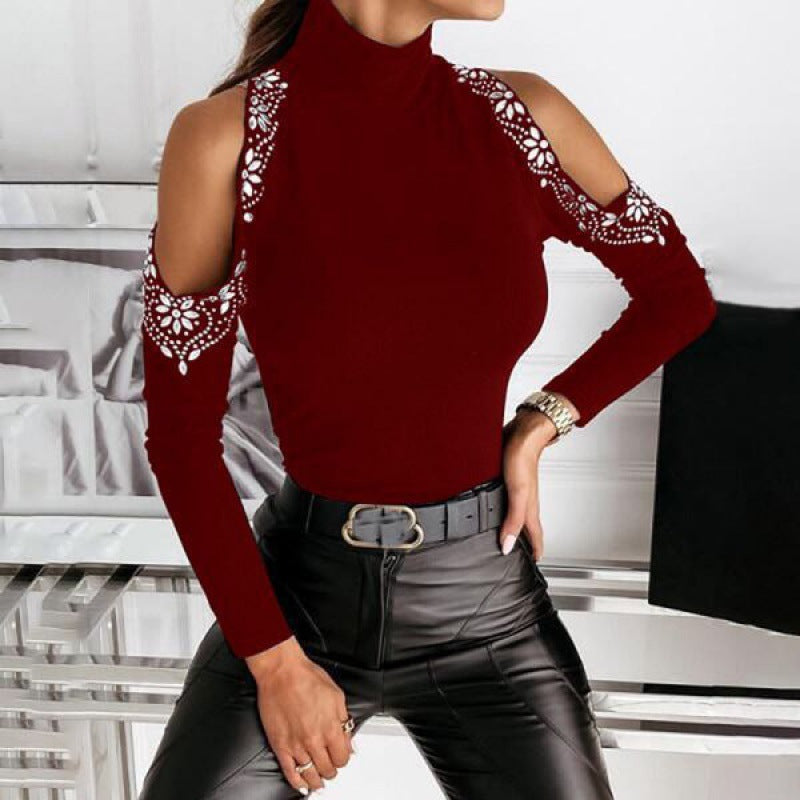 Top féminin avec design décolleté et bordure en dentelle florale Levoire
